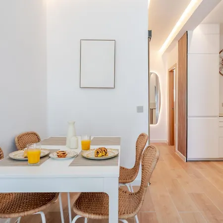 Sandora Dune - Minutes Walk From And Old Town Apartamento Albufeira
